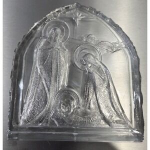 Avon Glass Nativity Scene 5" Shelf Plaque‎